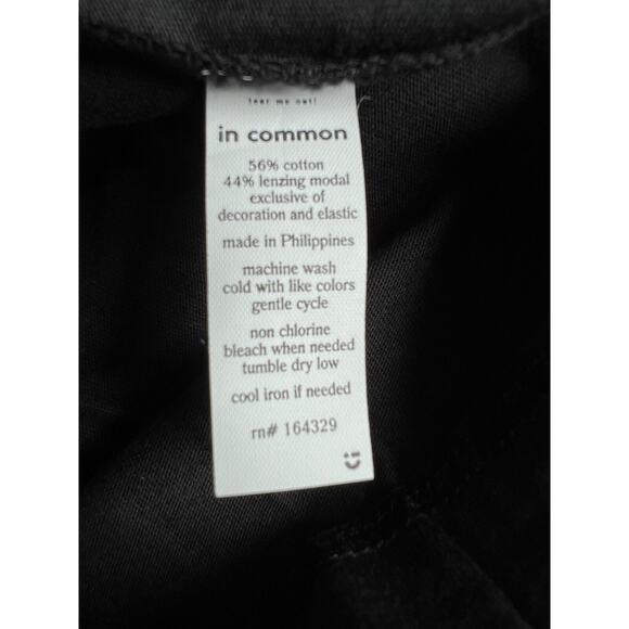 New ! Lot‎ of two Deep V-neck women Tee size Small -In common Black - Picture 5 of 6